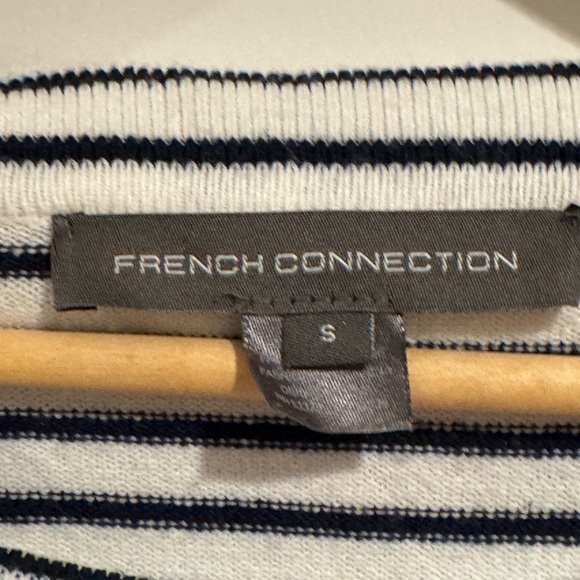 French Connection Striped Cowl Neck Sweater Size Small - Picture 3 of 5